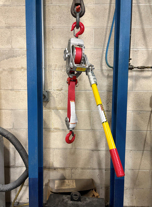 Refurb 3-CA - 1 1/2 Ton Web Strap Hoist
